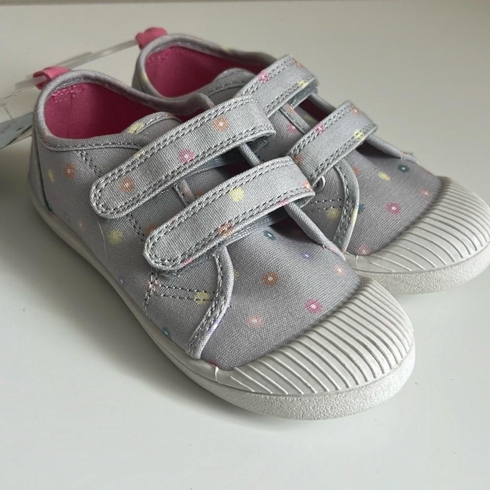 Cat & Jack shoes| girl flower shoes| size 11